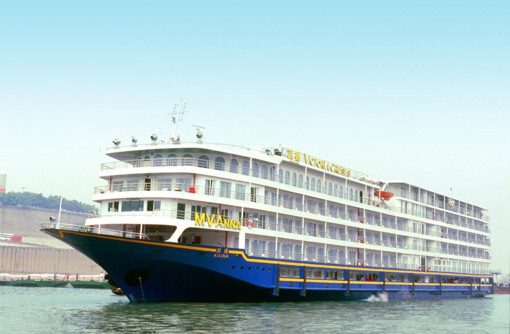 Victoria Anna cruise ship